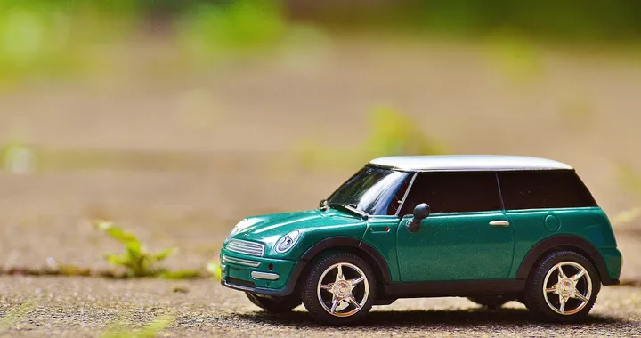Assicurazione auto online: fino al 37% di sconto e pagamento a rate con Verti