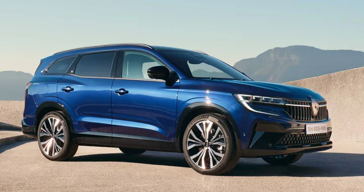 Nuova Renault Espace, allestimenti e prezzi per il mercato italiano