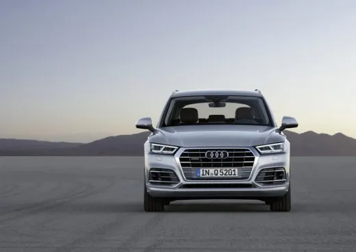 Audi Q5, ora l'entry level 2.0 TDI ha 150 CV a 43.150 euro