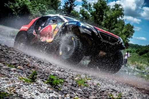 DAKAR: al Team PEUGEOT Total mancano solo due giorni alla meta