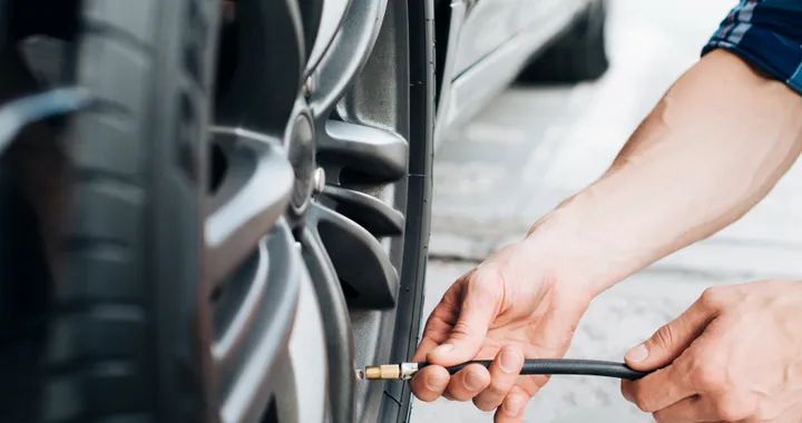 Gomme sgonfie? Ecco lo strumento ideale per mantenere la pressione sempre sotto controllo