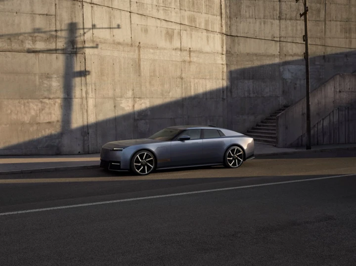 Jaguar Type 01, la rinascita passa da 1.030 CV elettrici: a partire da 165.000 euro