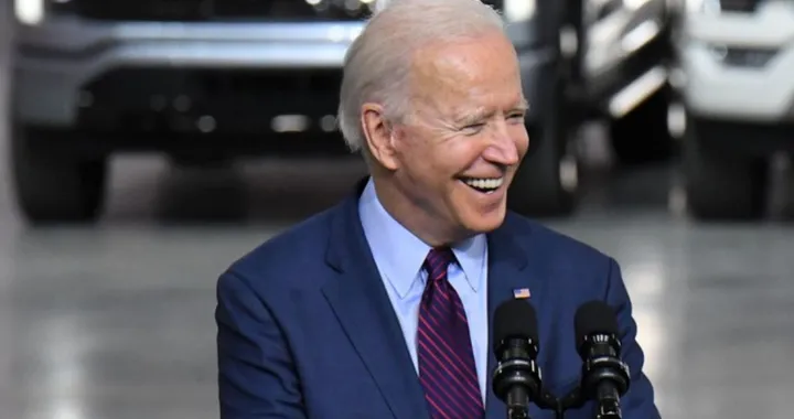Biden, riunione coi colossi tech e auto per la crisi dei chip. Lisa Su consigliera