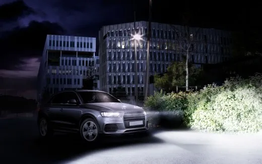 Philips Xenon WhiteVision e X-tremeVision per l'aftermarket | video
