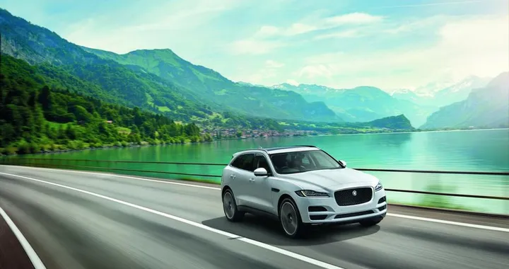 Jaguar F-Pace 2016 - foto ufficiali