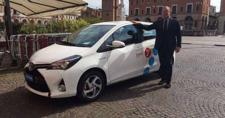 Toyota YUKO: car sharing ibrido anche a Venezia