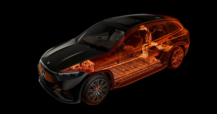 Mercedes lancia una campagna social per la sicurezza delle auto elettriche
