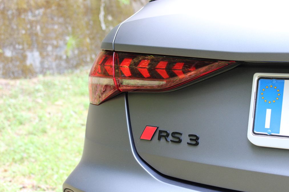 Audi RS3 GT spiata durante i test: l'ultima hot hatch con motore 5 cilindri | Video