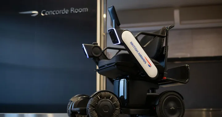 British Airways sperimenta una sedia a rotelle a guida autonoma per gli aeroporti