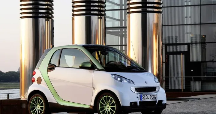 Smart ForTwo Electric Drive si prepara al debutto nel mercato a partire da 18.910EUR