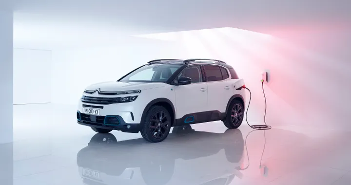 Citroen C5 Aircross Hybrid: la ricarica è più semplice e veloce