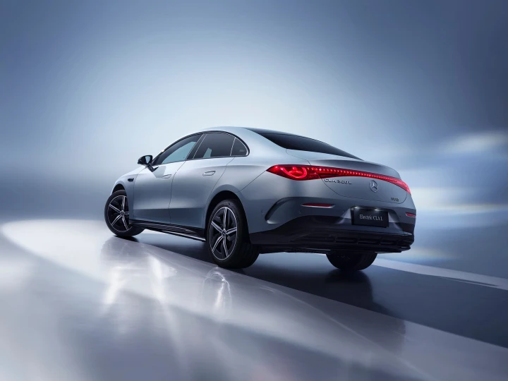 Questa Mercedes elettrica è un flop, appena 627 auto vendute e stop alla produzione