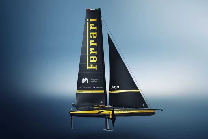 Ferrari lancia Hypersail, il suo primo monoscafo ad alta velocità