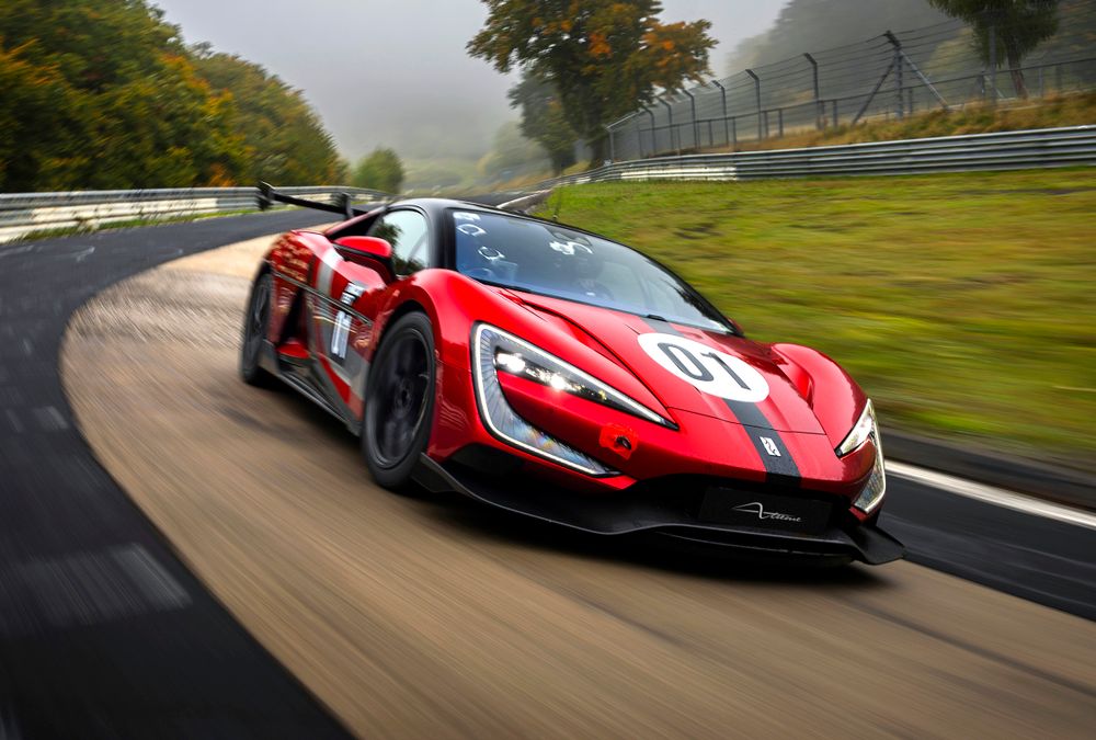 BYD Yangwang U9 Xtreme conquista il Nürburgring: è lei la più veloce tra le auto elettriche