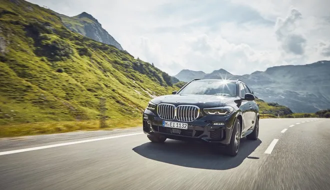 BMW X5 M: in arrivo il restyling di metà carriera per il SUV sportivo