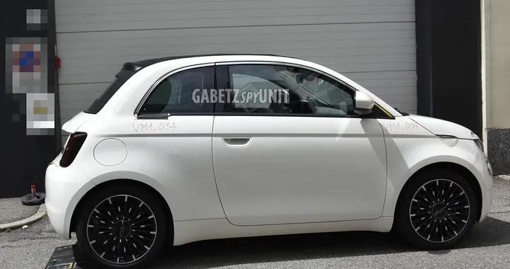 Nuova FIAT 500 ibrida, anche la Cabrio avvistata su strada per i test