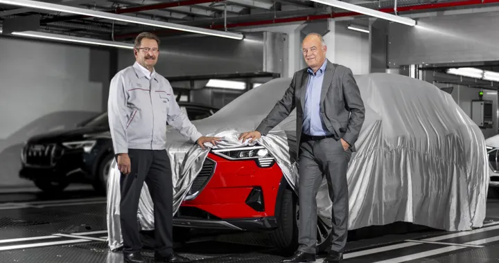 Audi e-tron, parte la produzione del SUV elettrico | Presentazione il 17 settembre
