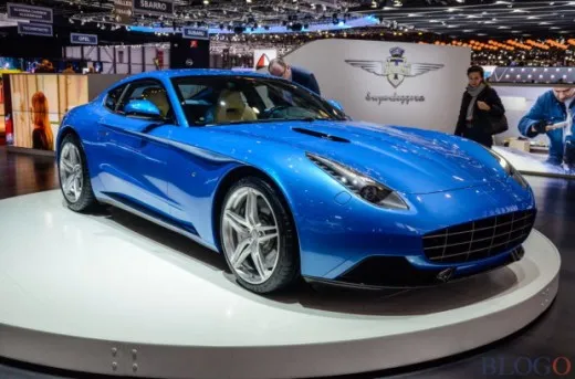 Touring Superleggera: a Ginevra con la Berlinetta Lusso