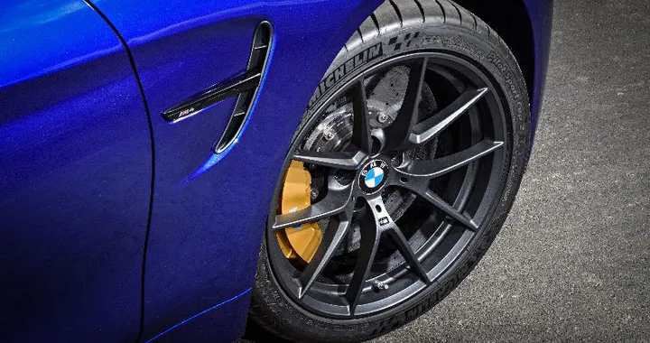 BMW al CES 2018 con GT Sport e realtà virtuale