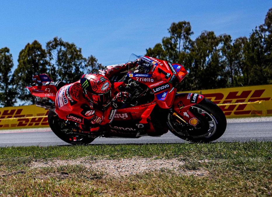 MotoGP, vittoria di Bagnaia in Catalogna. Marc Marquez sul podio ...