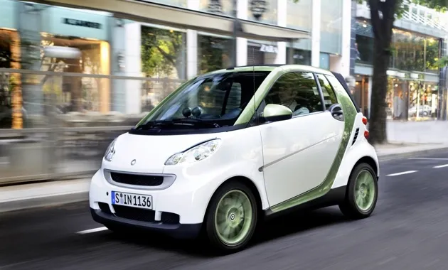 Smart Electric Drive: la nuova mini utilitaria elettrica slitta a Settembre 2012
