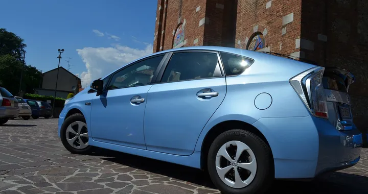 Toyota Prius Plug-in: Tutte le immagini
