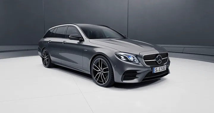 Mercedes Classe E: nuovi motori, dotazioni e varianti AMG 53 per berlina e SW