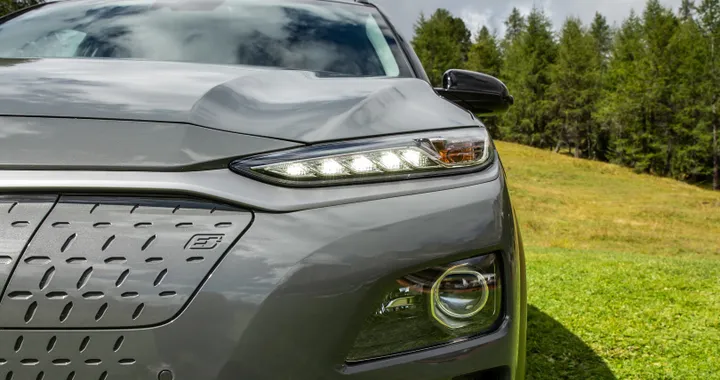 Hyundai Kona Electric: aumenta la produzione del SUV elettrico