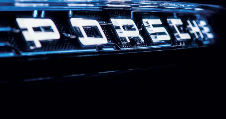 Porsche dice addio al diesel: il futuro è ibrido ed elettrico