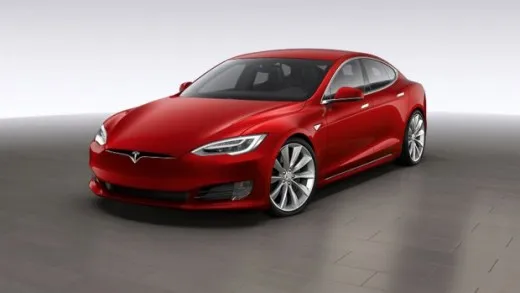Tesla dice addio alla Model S da 60 kWh