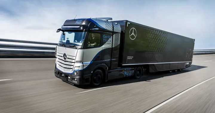 Daimler Trucks: partono i test intensivi sul Mercedes-Benz GenH2 Truck Fuel Cell
