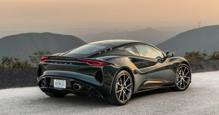 Lotus: a causa dei dazi, bloccate le esportazioni di Emira e licenziamenti