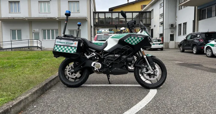 Anche le forze dell'ordine si elettrificano: ecco la scelta della Polizia Locale di Lodi