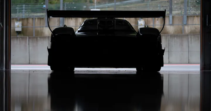 Pagani Huayra R, nuovo teaser dell'hypercar per la pista