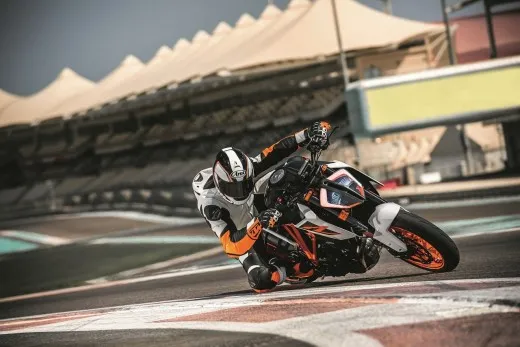 TNT 2017: le KTM in pista a Misano il 7 aprile