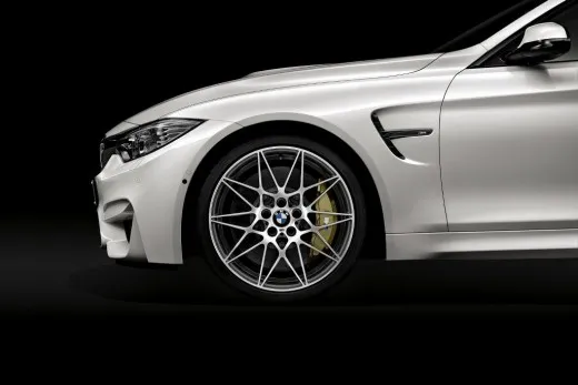 BMW M3 e M4: il Competition Package