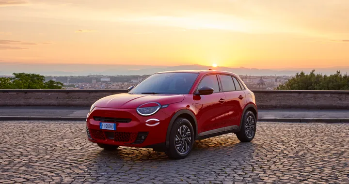 Fiat 600e, allestimenti e dotazioni del nuovo B-SUV elettrico