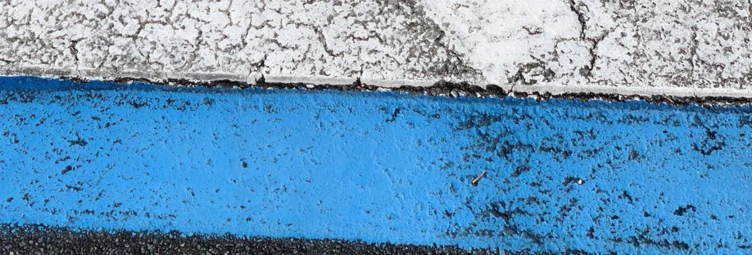 Parcheggio su strisce blu: come funziona la tolleranza se si sfora il tempo pagato