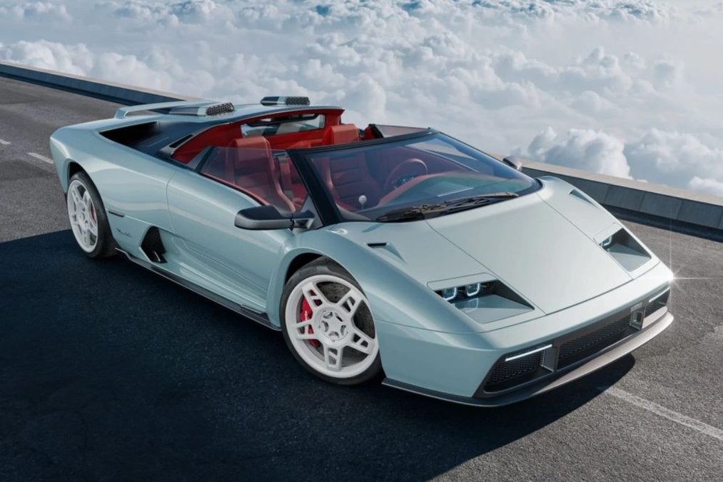 Anteprima: Eccentrica V12 Roadster, la Lamborghini Diablo ritorna in vita in un restomod epocale