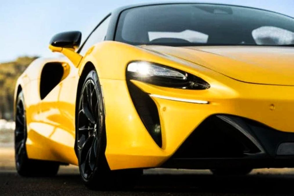 McLaren annuncia il pensionamento di tre modelli e l’arrivo del primo SUV