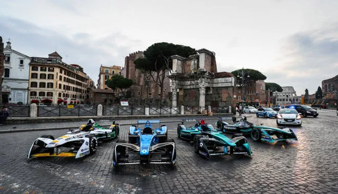 Formula E: regolamento, date e team del Campionato &quot;silenzioso&quot;