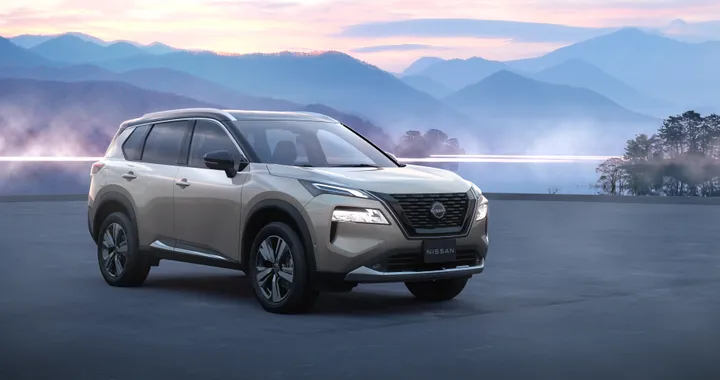 La nuova Nissan X-Trail debutta in Giappone, con l'ibrido e-Power evoluto