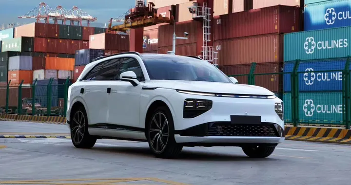 Ministro Urso: sui dazi per le auto cinesi, l'Europa deve seguire gli Stati Uniti