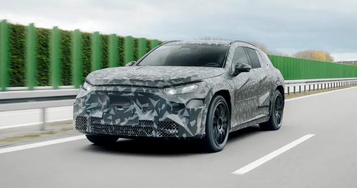 Mercedes-AMG, prime immagini del super SUV elettrico. Partono i test invernali
