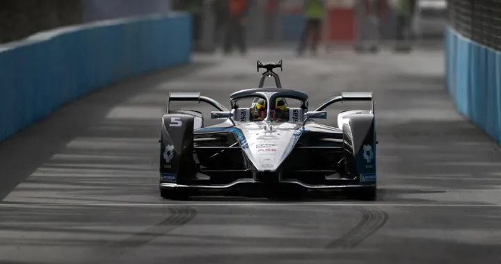 La Gazzetta del Motorsport, la Formula E riparte con una doppietta Mercedes