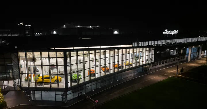 Lamborghini festeggia i 60 anni e rinnova il suo museo