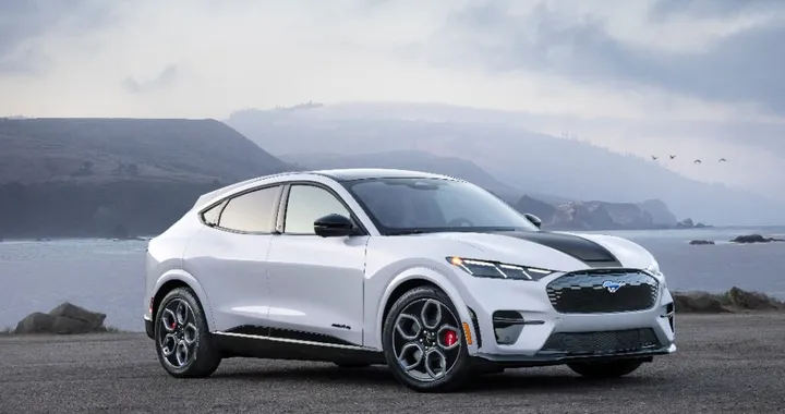 Mach-E GT California Special, ispirata alla tradizione Mustang