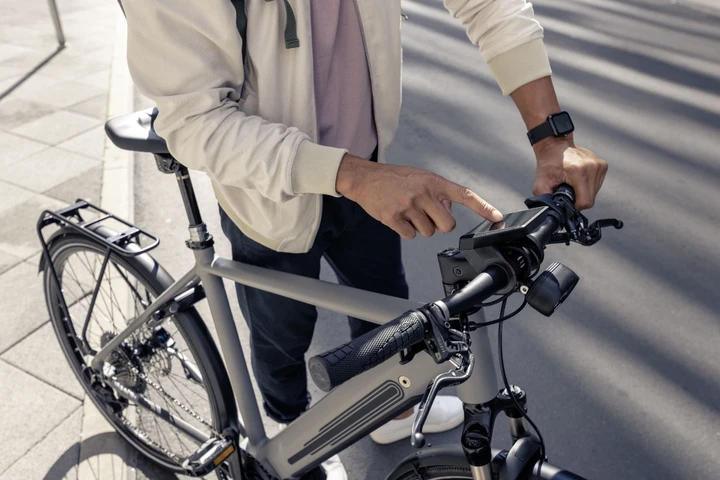 EBike truccate come motorini, scattano i controlli a Milano: 54 bici sequestrate