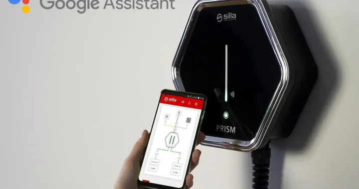 Prism Solar, la ricarica delle auto elettriche si gestisce attraverso Google Assistant