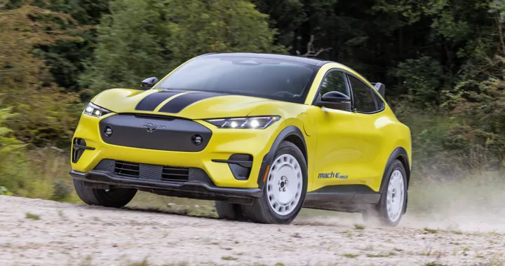 Ford Mustang Mach-E Rally, 487 CV per divertirsi in off-road